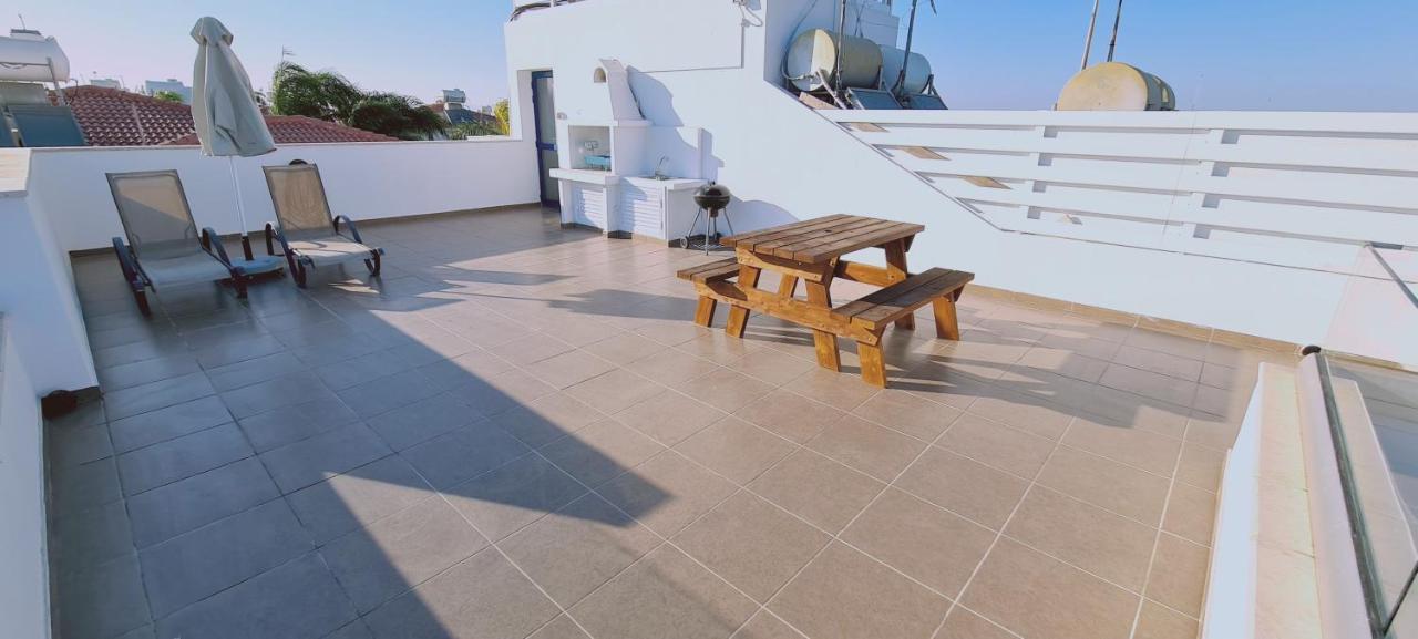 Stay Trinity Beach Apts Paralimni Exterior foto