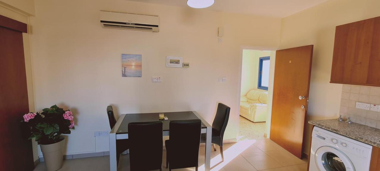 Stay Trinity Beach Apts Paralimni Exterior foto
