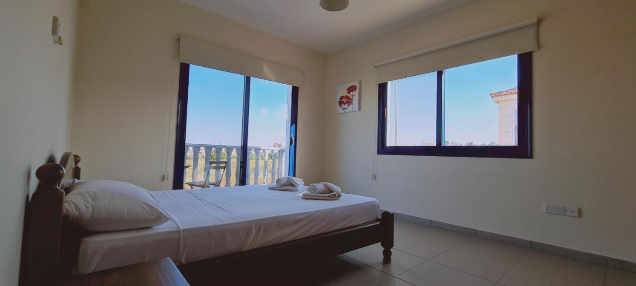 Stay Trinity Beach Apts Paralimni Exterior foto
