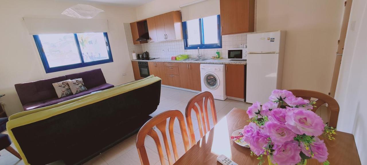 Stay Trinity Beach Apts Paralimni Exterior foto